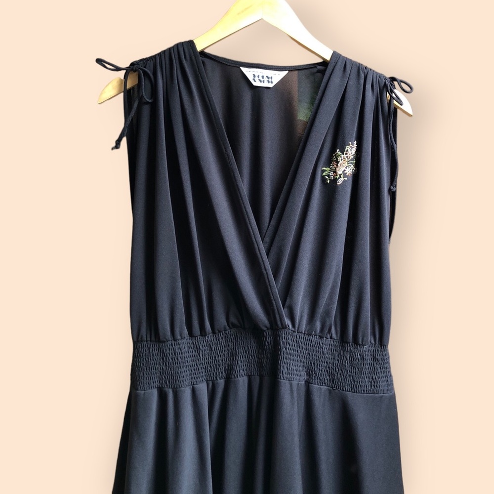 Vintage 70s Montgomery Ward & Co. Young & Now Black Sheer Embroidered Dress - Picture 10 of 12